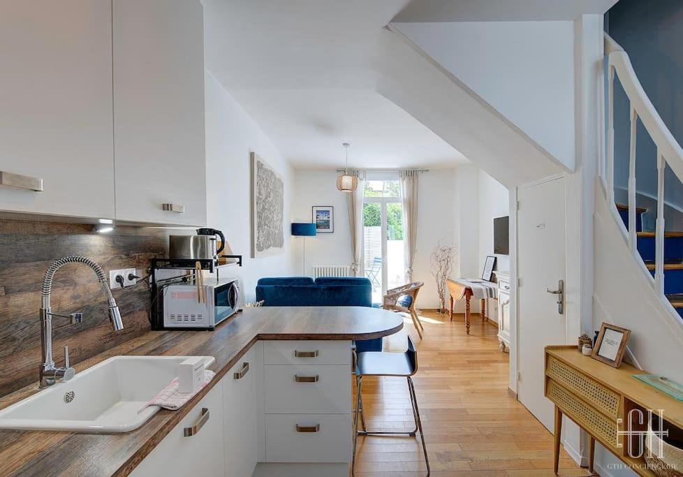 Appartement La Capucine - Hopital Bretonneau à Tours Extérieur photo